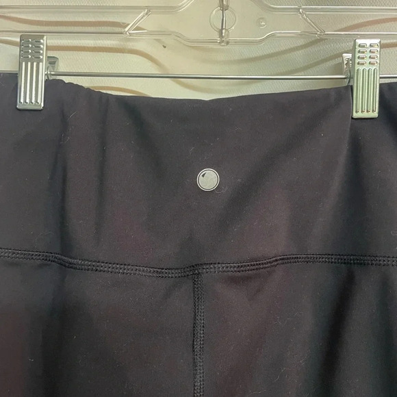 Yogalicious black yoga pants size small - Picture 3 of 5